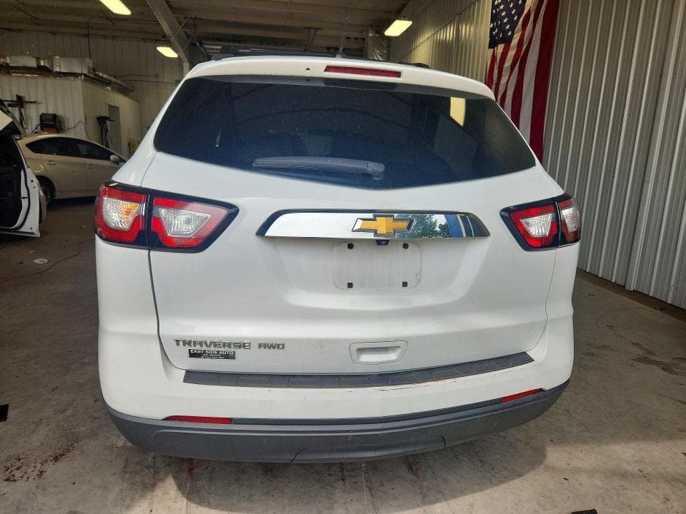 2017 CHEVROLET TRAVERSE LS 6