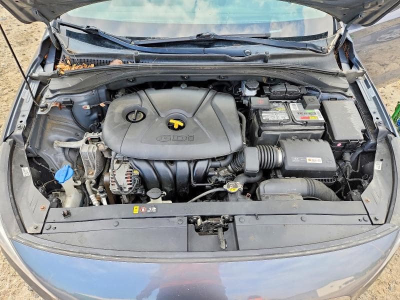2018 HYUNDAI ELANTRA GT BASE 11