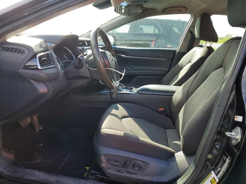 2018 TOYOTA CAMRY LE 7