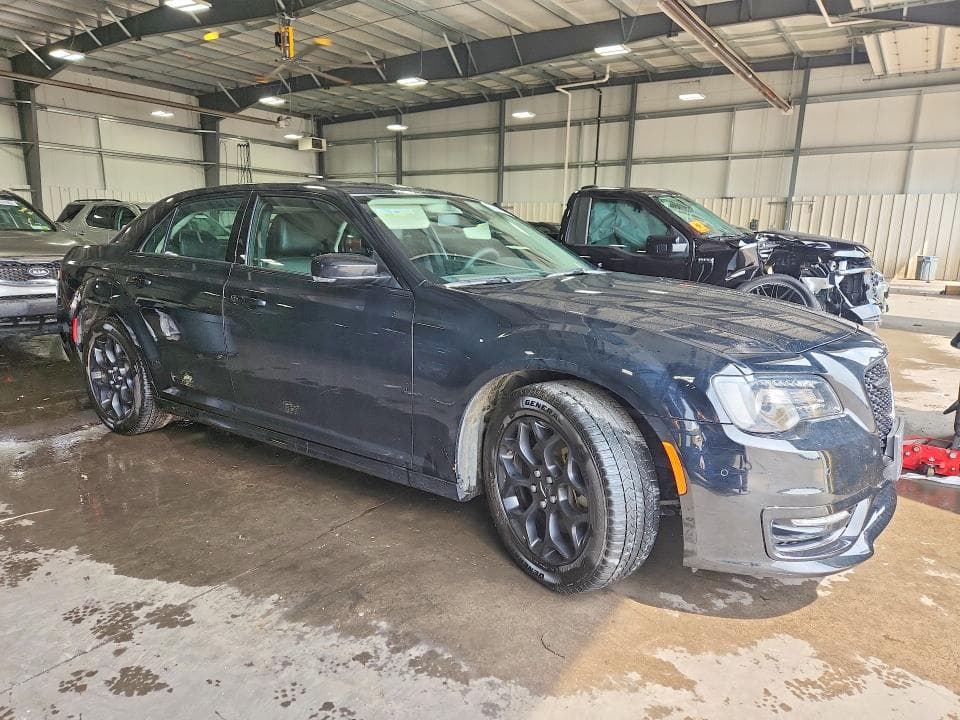 2022 CHRYSLER 300 TOURING L 4