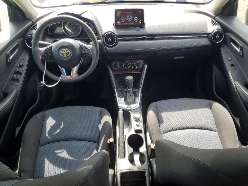 2017 TOYOTA YARIS IA BASE 8