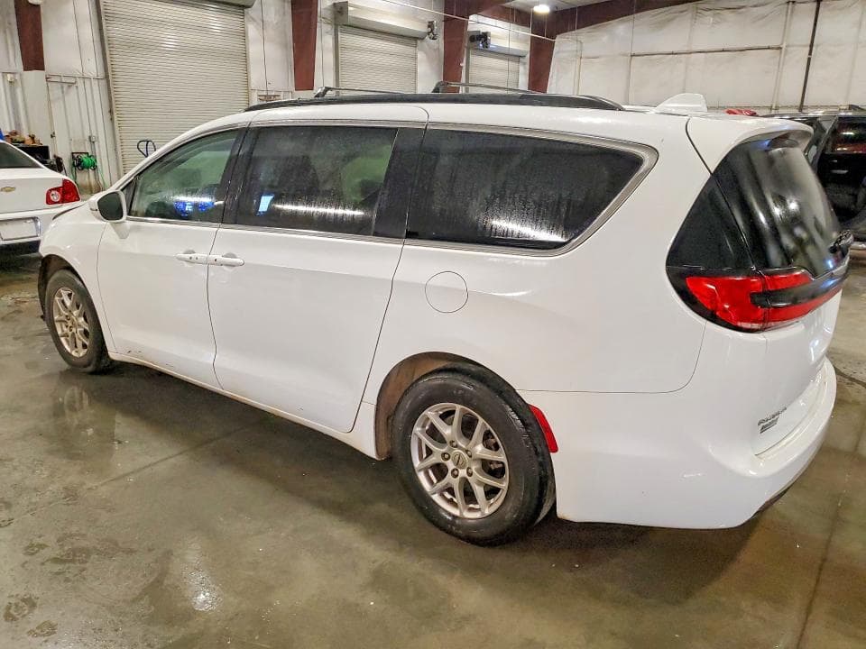 2022 CHRYSLER PACIFICA TOURING L 2