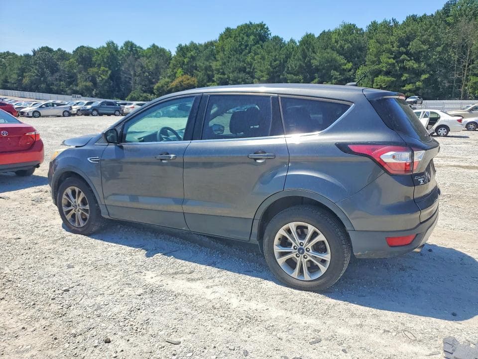 2017 FORD ESCAPE SE 2