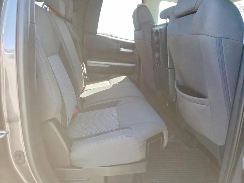 2017 TOYOTA TUNDRA SR5 10