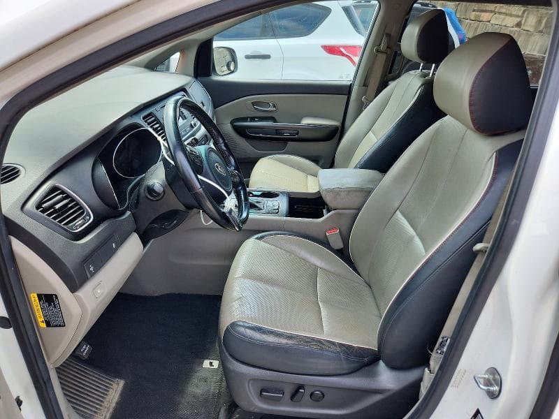 2017 KIA SEDONA LX 7