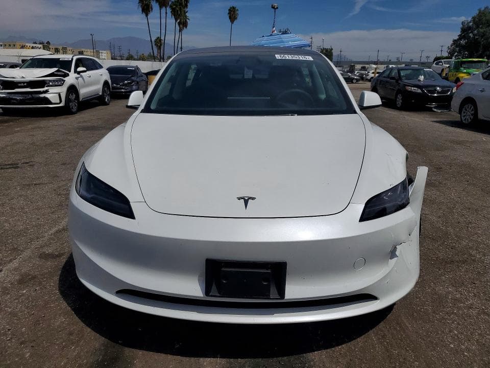 2025 TESLA MODEL 3 5