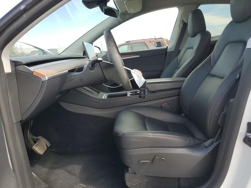 2024 TESLA MODEL Y 7