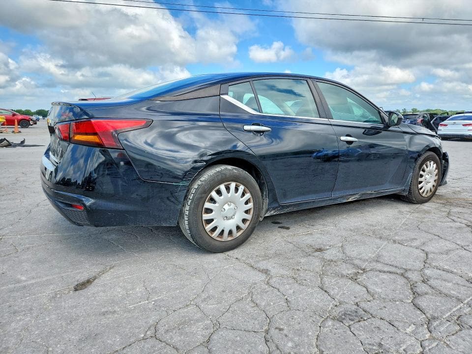 2021 NISSAN ALTIMA S 3