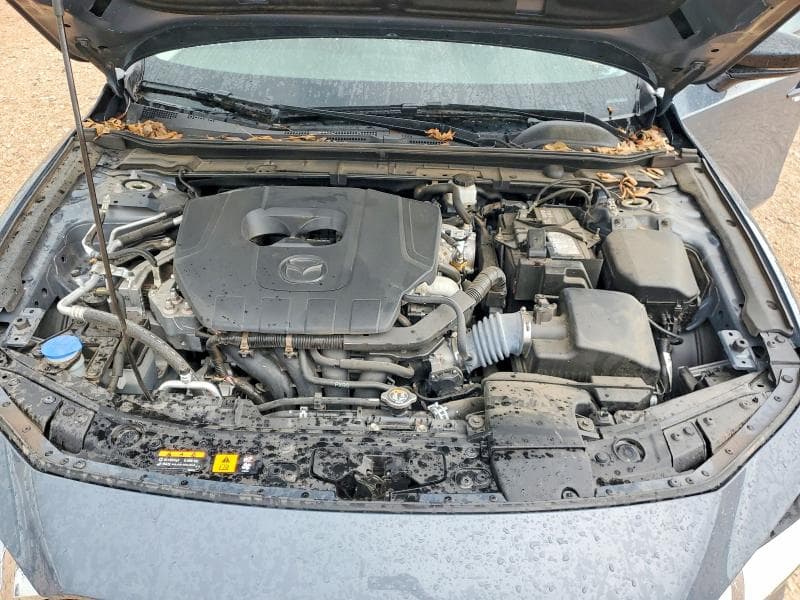 2023 MAZDA 3 PREFERRED 11