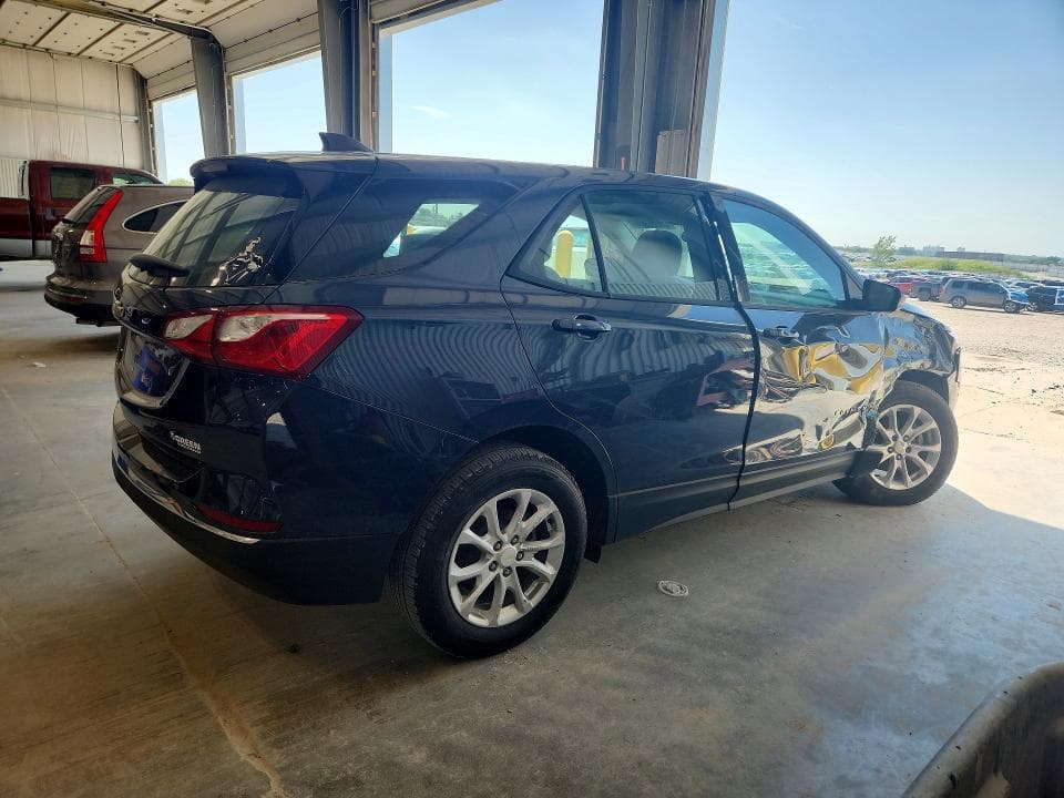 2018 CHEVROLET EQUINOX LS 3