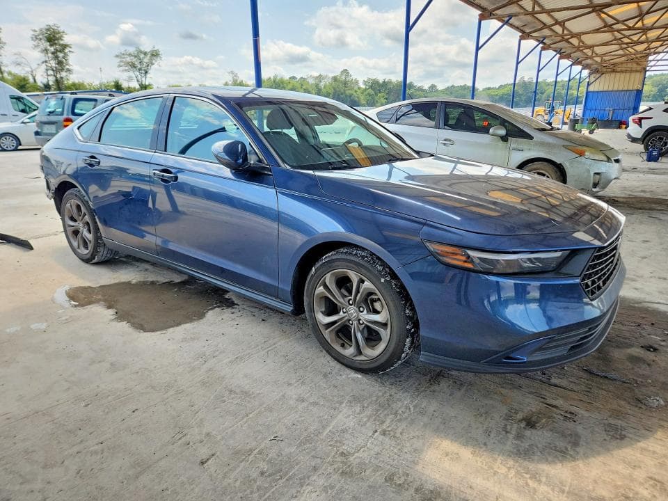 2024 HONDA ACCORD EX 4