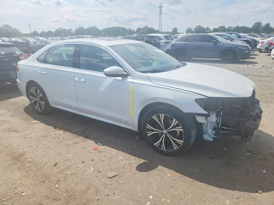 2021 VOLKSWAGEN PASSAT SE 4