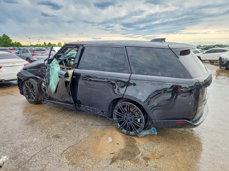 2026 LAND ROVER RANGE ROVER SE 2