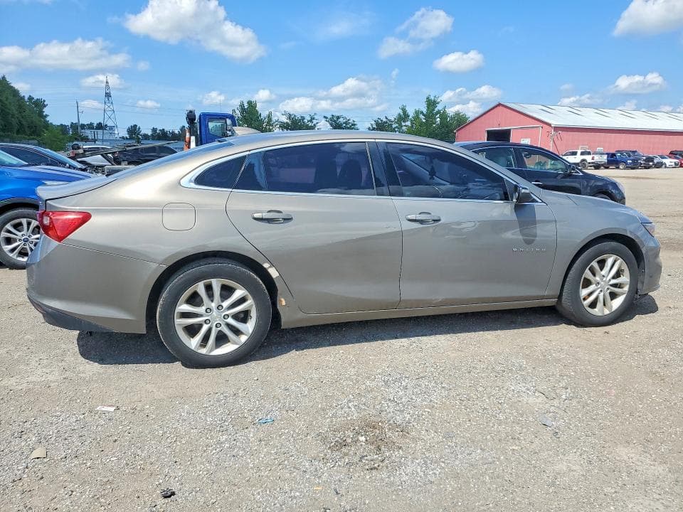 2017 CHEVROLET MALIBU LT 3