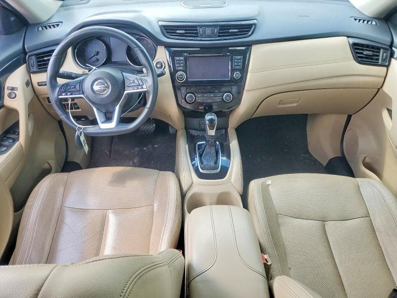 2017 NISSAN ROGUE SL 8
