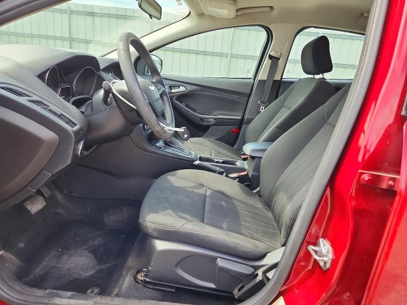 2017 FORD FOCUS SE 7
