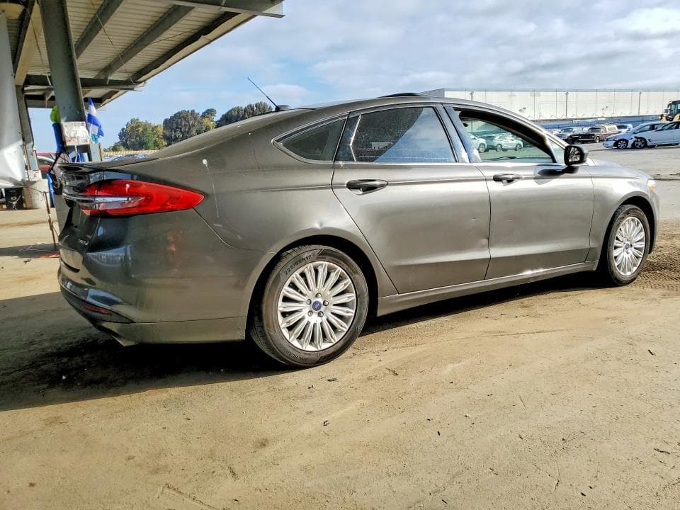 2018 FORD FUSION SE HYBRID 3