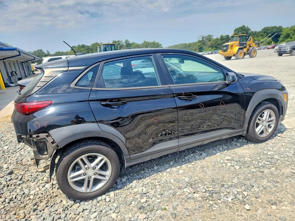 2020 HYUNDAI KONA SE 3