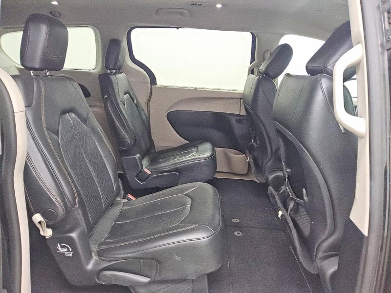 2019 CHRYSLER PACIFICA TOURING L 11