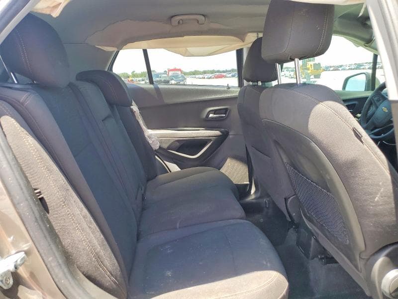 2020 CHEVROLET TRAX LS 10