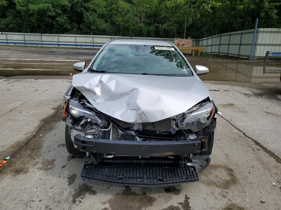 2017 TOYOTA COROLLA LE 5