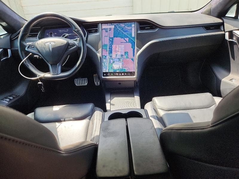 2020 TESLA MODEL S 8