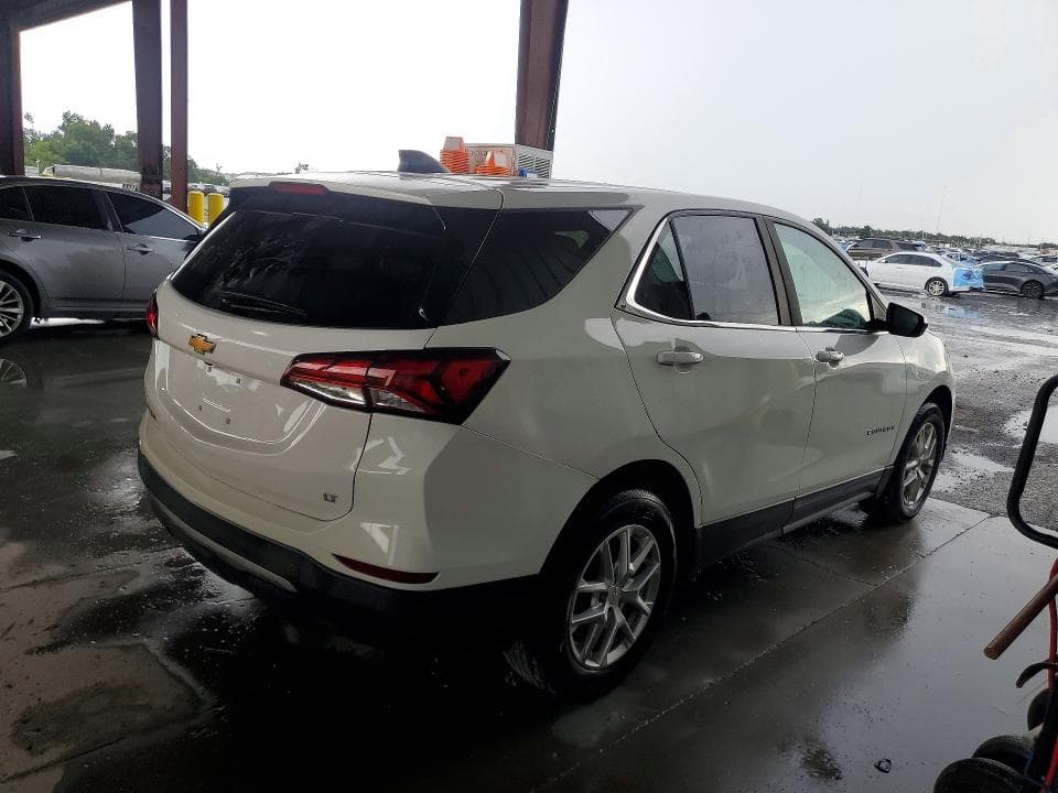 2022 CHEVROLET EQUINOX LT 3