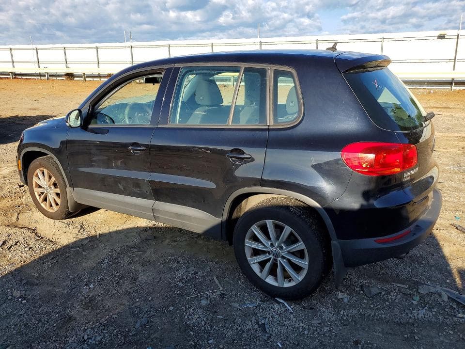 2017 VOLKSWAGEN TIGUAN S 2