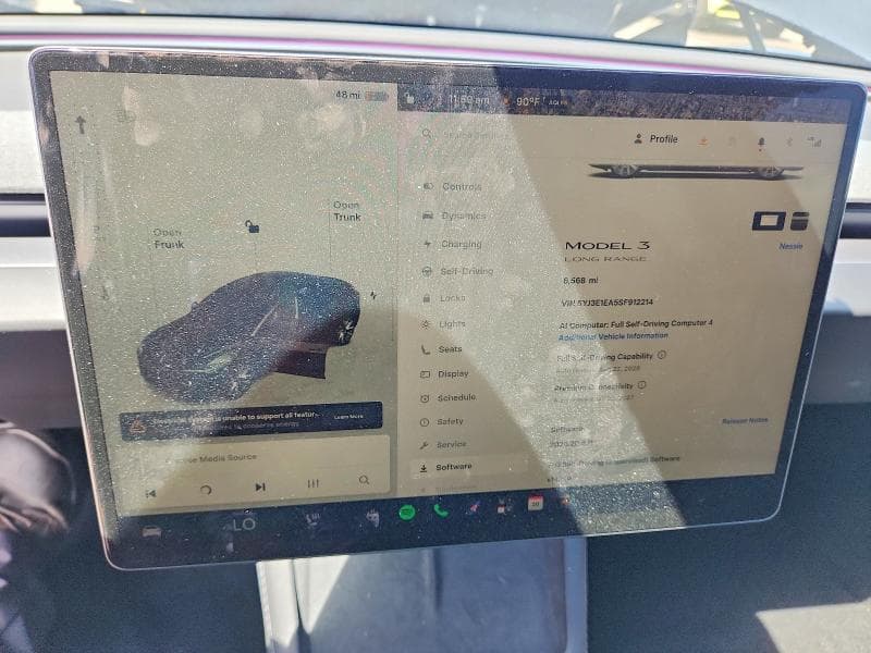 2025 TESLA MODEL 3 9