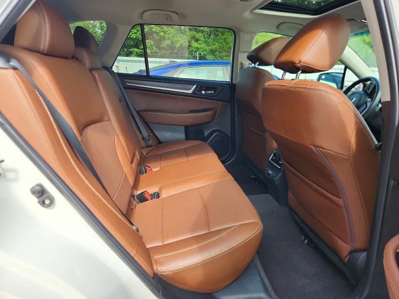 2018 SUBARU OUTBACK TOURING 11