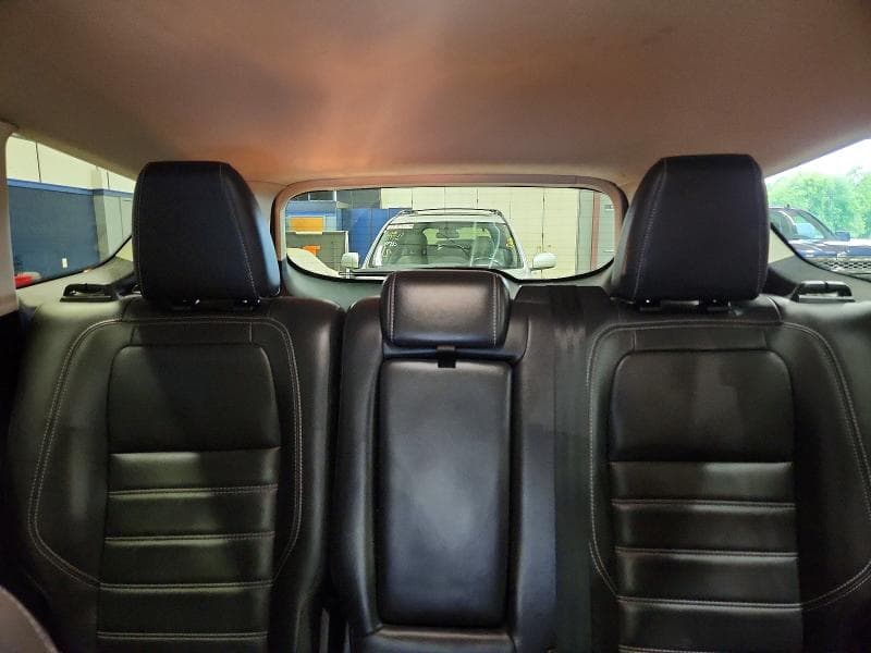 2019 FORD ESCAPE SEL 10
