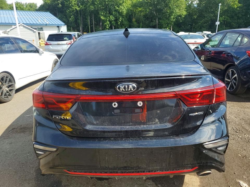 2021 KIA FORTE GT LINE 6