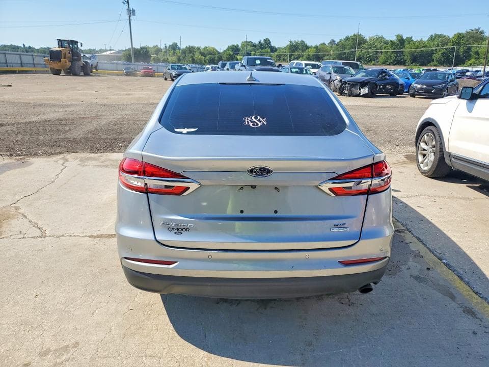 2020 FORD FUSION SE 6