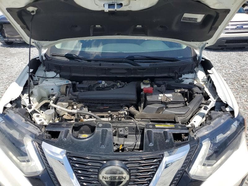 2018 NISSAN ROGUE SV 12