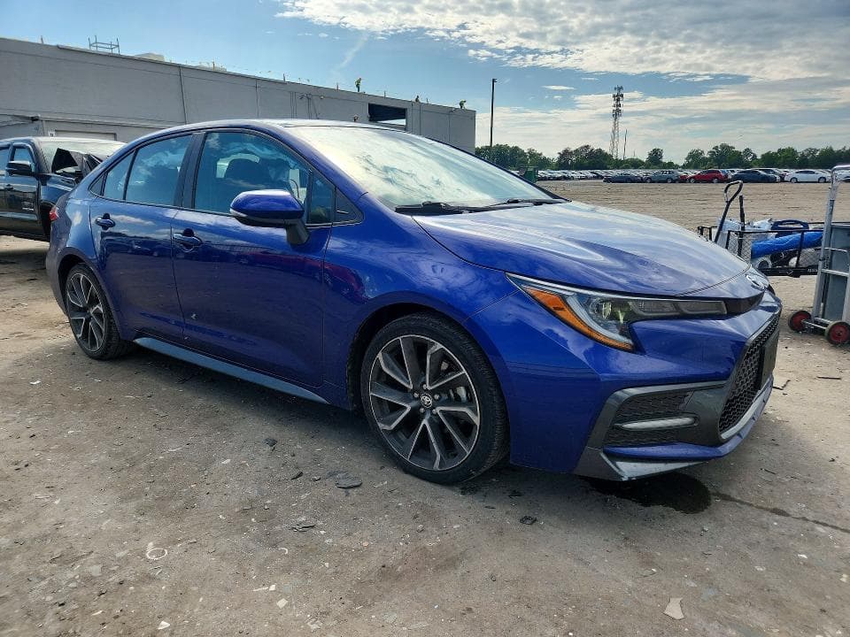 2022 TOYOTA COROLLA SE 4