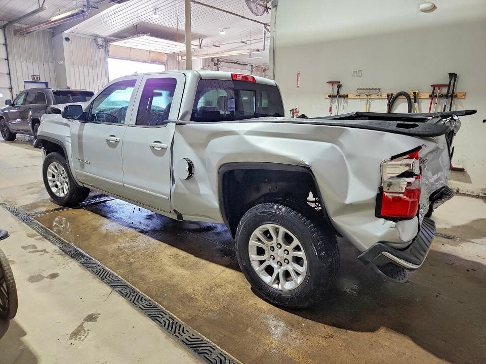 2017 GMC SIERRA K1500 SLE 2