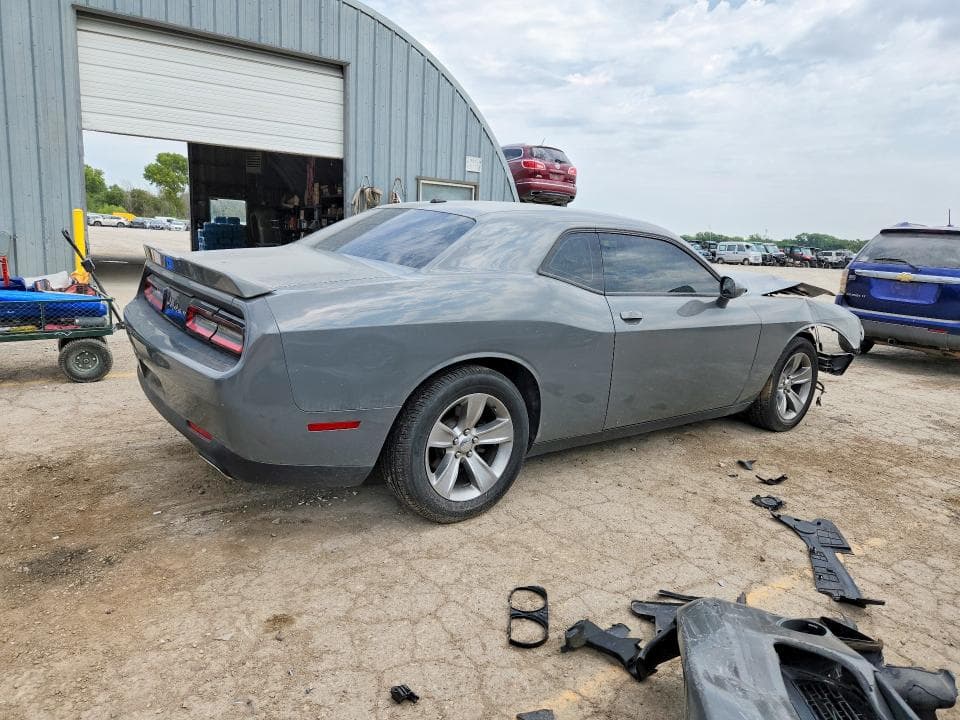 2019 DODGE CHALLENGER SXT 3