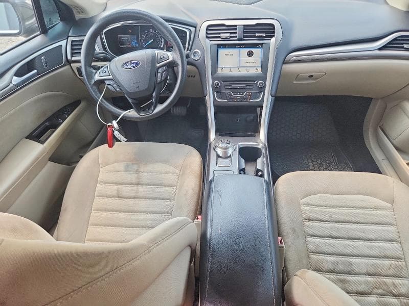 2017 FORD FUSION SE 8