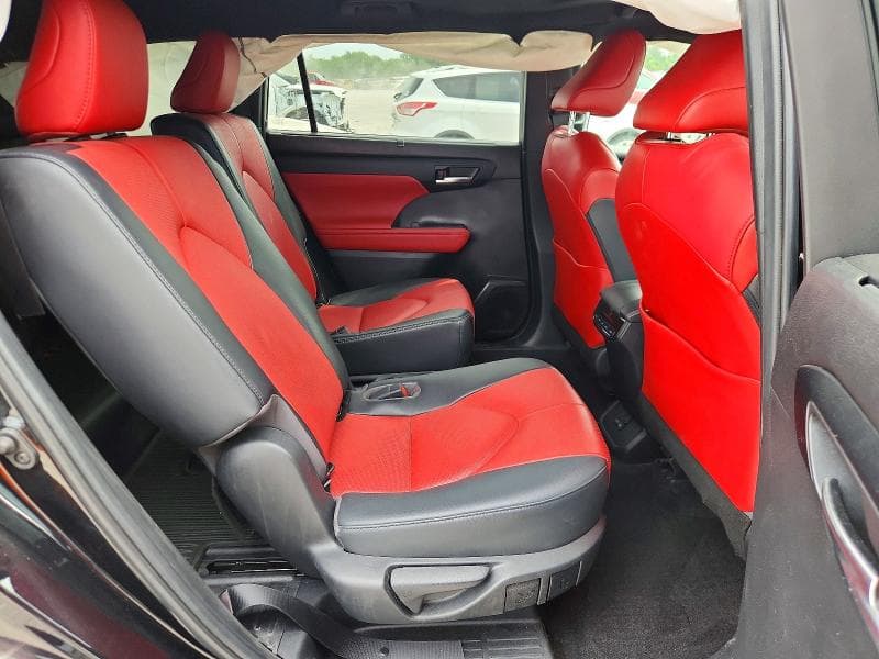 2023 TOYOTA HIGHLANDER XSE 11