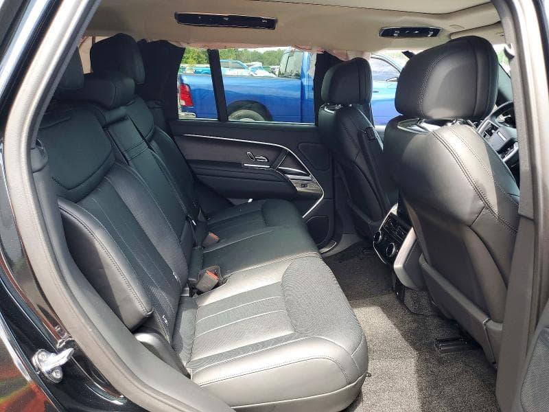 2025 LAND ROVER RANGE ROVER SE 11