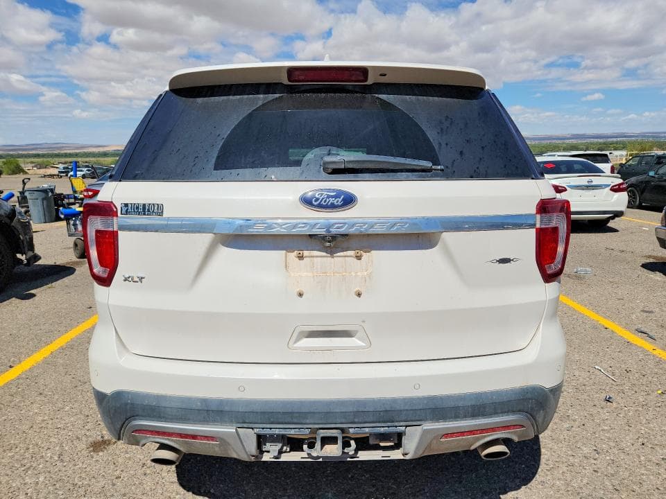 2017 FORD EXPLORER XLT 6