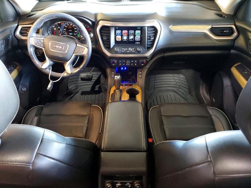 2018 GMC ACADIA DENALI 8