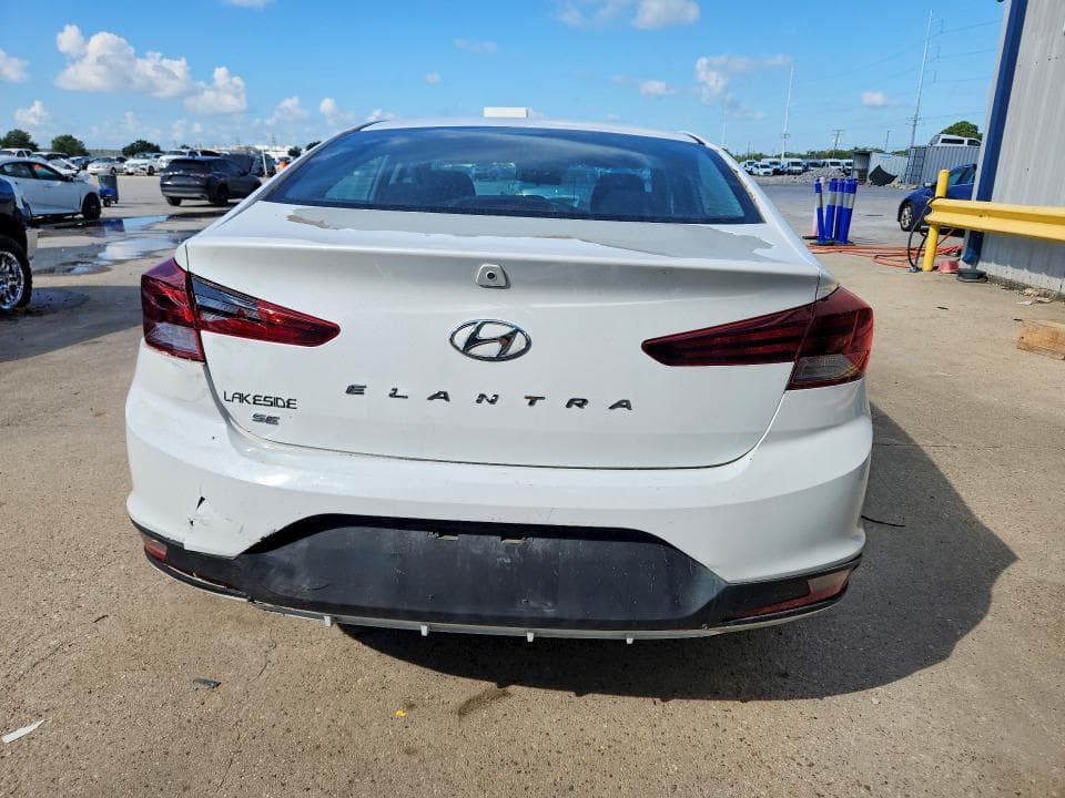 2020 HYUNDAI ELANTRA SE 6