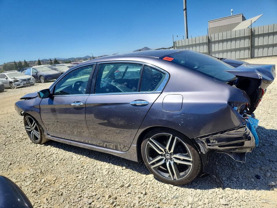 2017 HONDA ACCORD SPORT 2