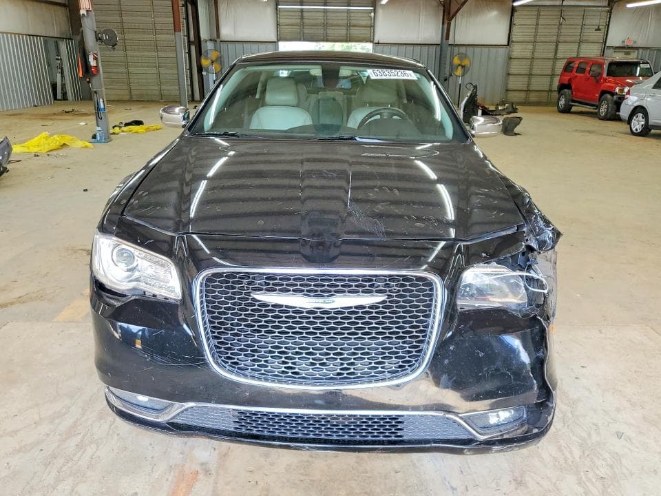 2019 CHRYSLER 300 LIMITED 5