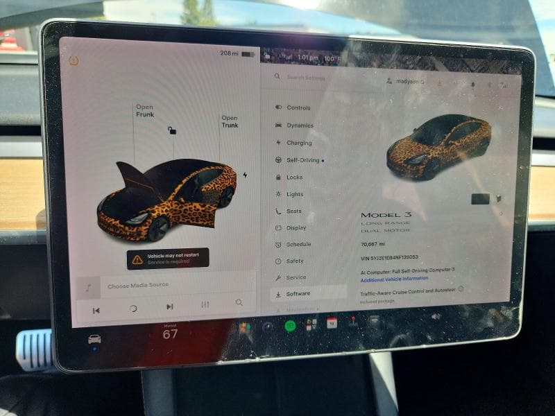 2022 TESLA MODEL 3 9