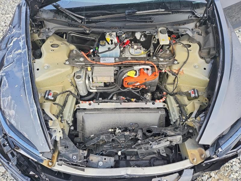 2024 TESLA MODEL 3 11