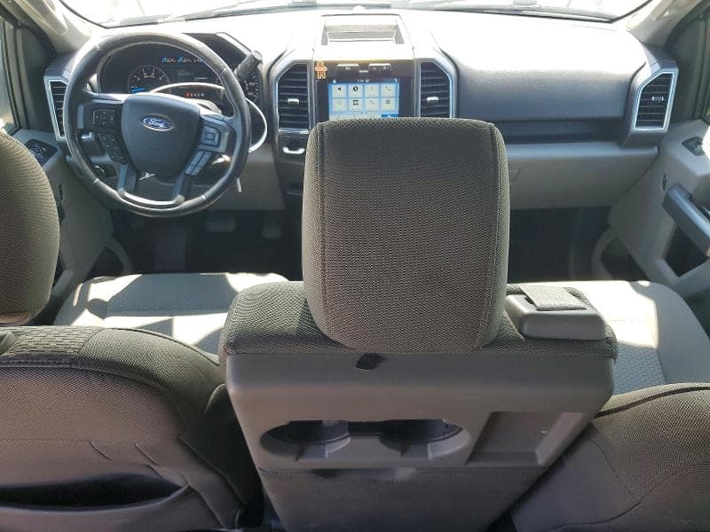 2017 FORD F150 SUPERCREW 8