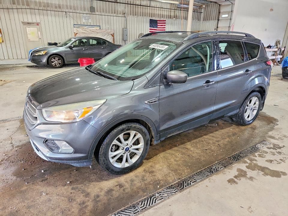 2018 FORD ESCAPE SE - 1