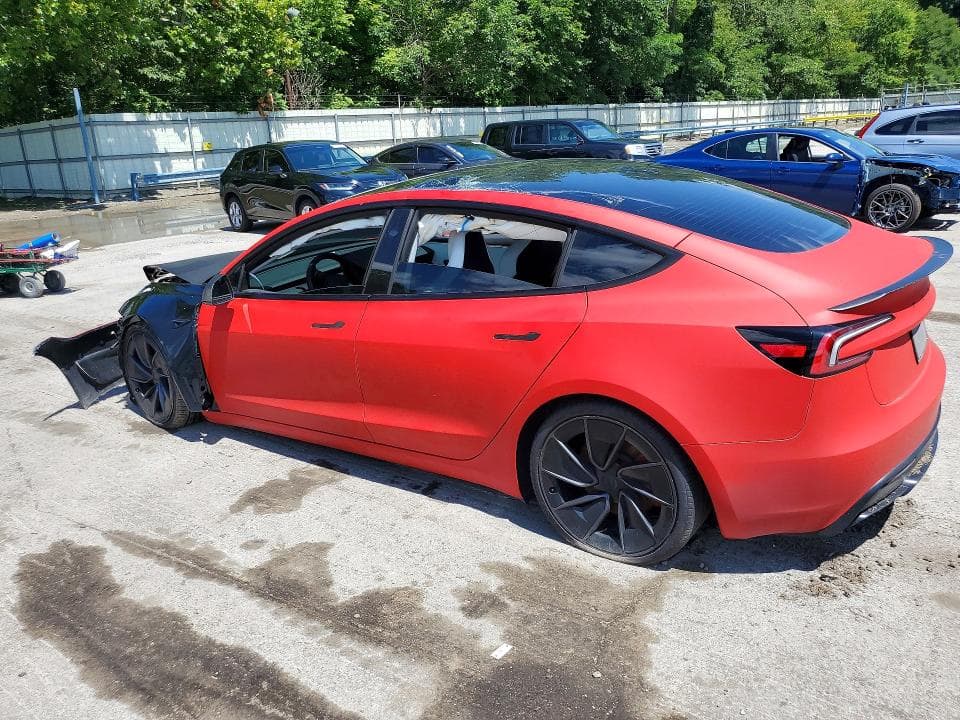 2026 TESLA MODEL 3 2